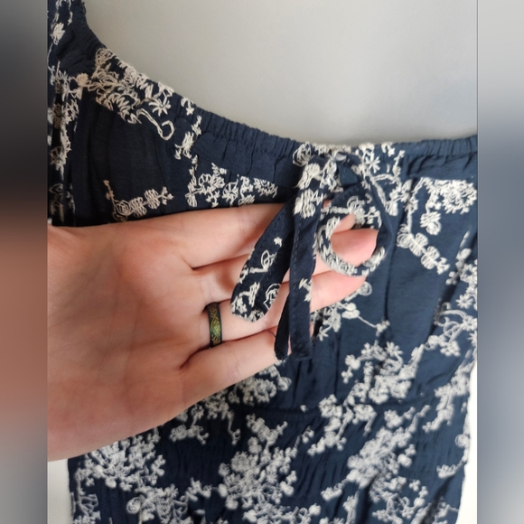 Altar'd State Boho Embroidered Ditsy Floral Puff Sleeve Tiered Midi Dress L - Picture 6 of 12